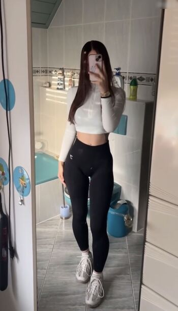 743leni
