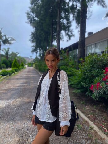 a_adelina
