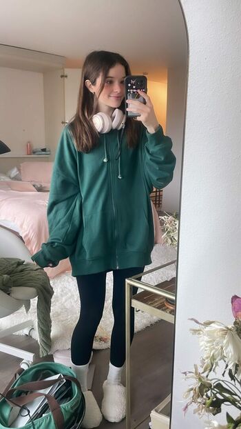 A_Bit_Rebecca