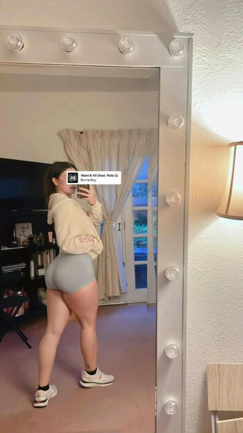 Aayalaaa