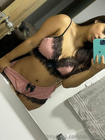 Abigail_w