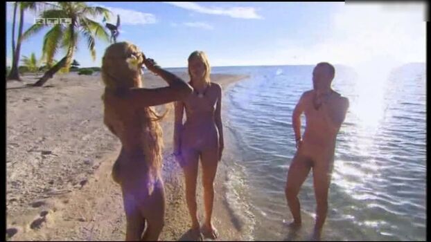 Adam sucht Eva – Gestrandet im Paradies