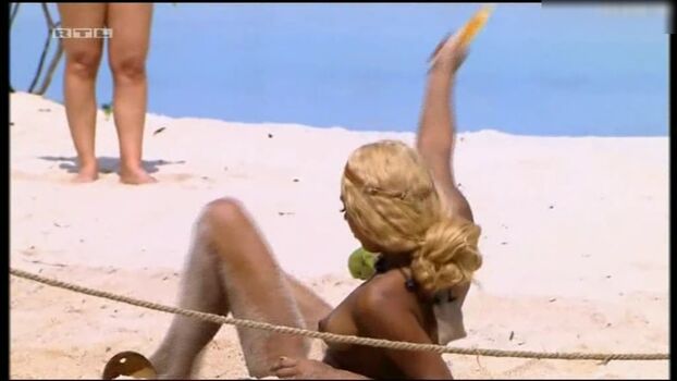 Adam sucht Eva – Gestrandet im Paradies