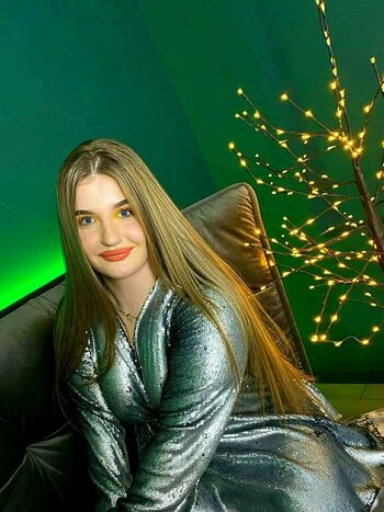 Adele_sugar