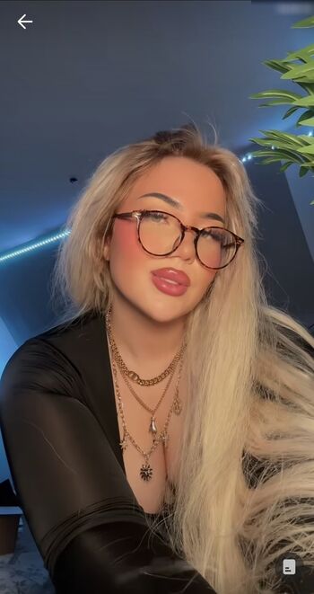 Adelina dalevska