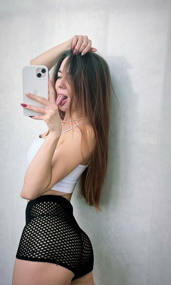 adelisss99