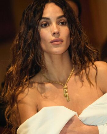 Adria Arjona