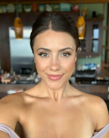 Adriana_Mae