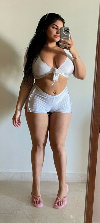Adriana Sahar