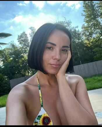 Agathe Auproux