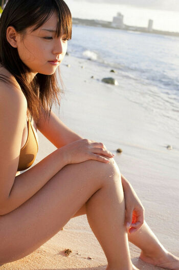 Ai Shinozaki