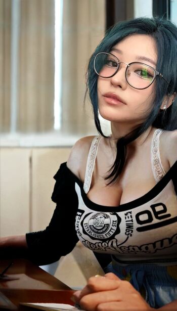 aikuros