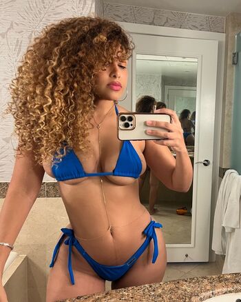 Aisha Thalia