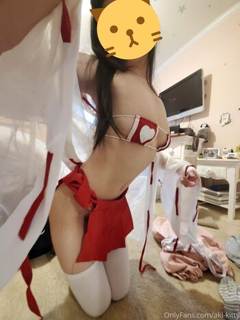 Aki-kitty