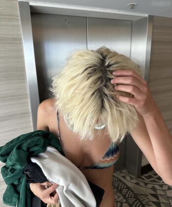 aleandrafrerk / ale4ndra
