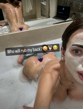 Alena Omovych