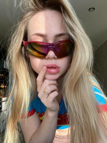 alena_shuvaeva