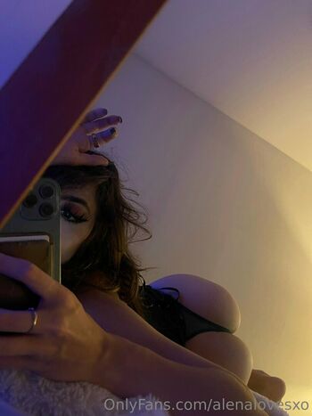 alenalovesxo
