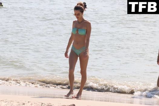 Alessandra Ambrosio