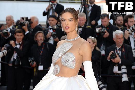 Alessandra Ambrosio
