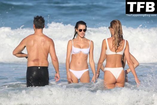 Alessandra Ambrosio