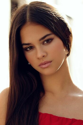 Alessandra Nadia