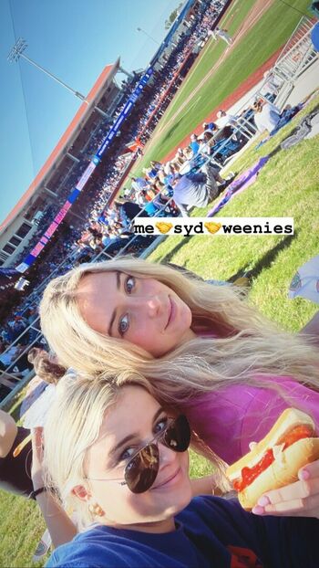 Alexa Goldberg