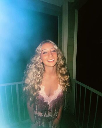 Alexa Goldberg