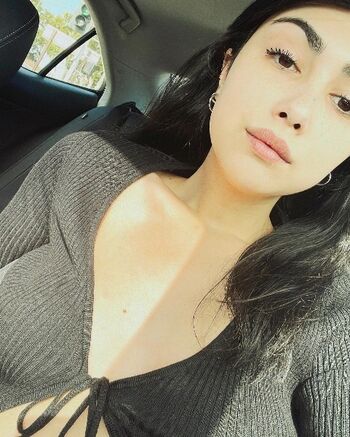 Alexa Mansour