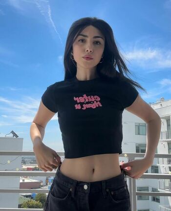 Alexa Mansour