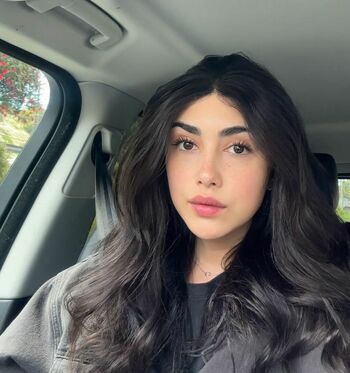 Alexa Mansour