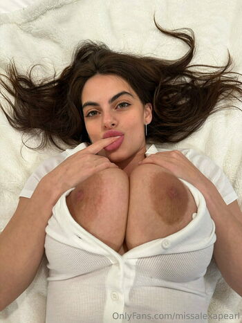 Alexa Pearl