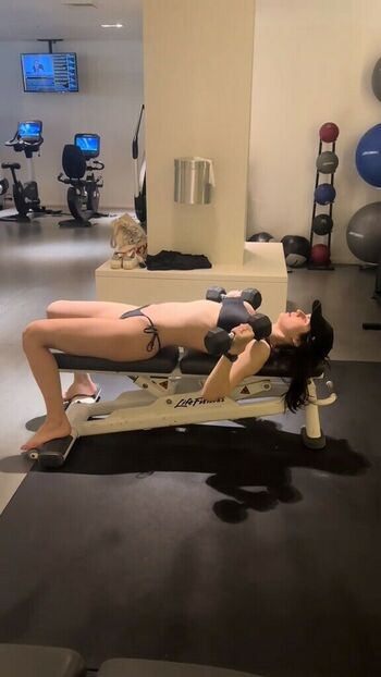 Alexandra Daddario