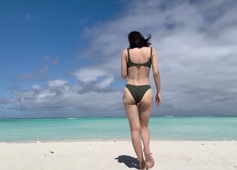 Alexandra Daddario