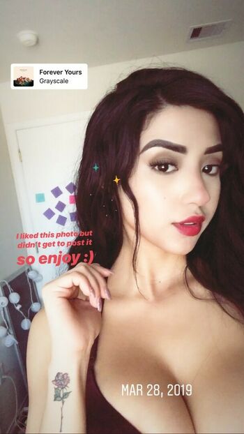 Alexandra Nicole