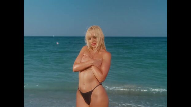 Alexandra Stan