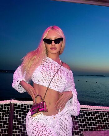 Alexandra Stan