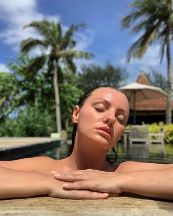 Alexandra Stan
