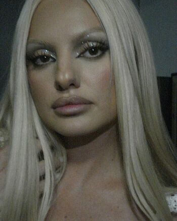 Alexandra Stan