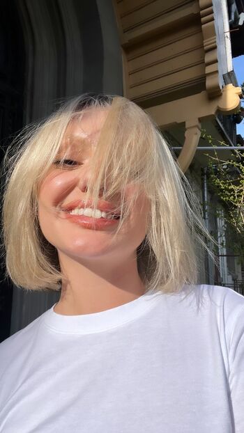 Alexandra Stan