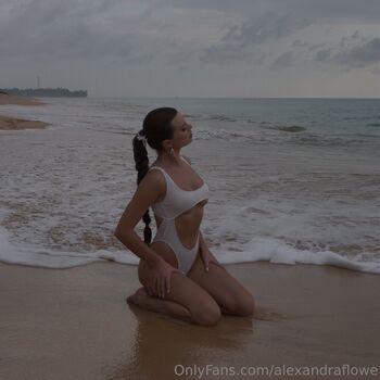 alexandraflowe