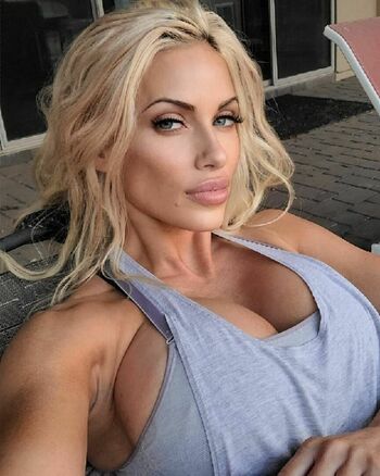 Alexis Chase