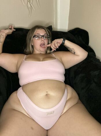 alexisloveloves