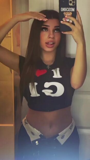 Alexuh1