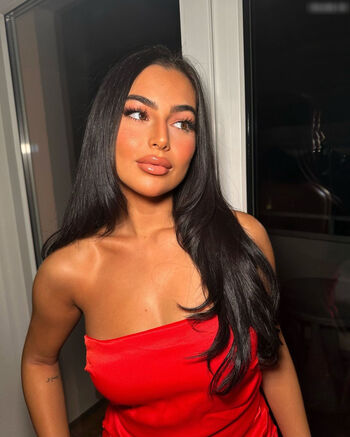 Aleyna_G_