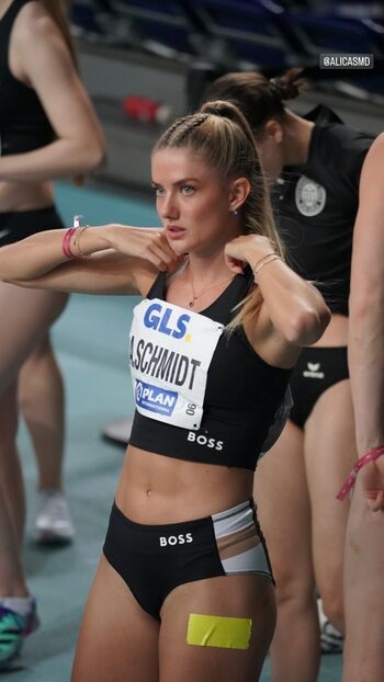 Alica Schmidt