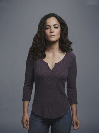 Alice Braga