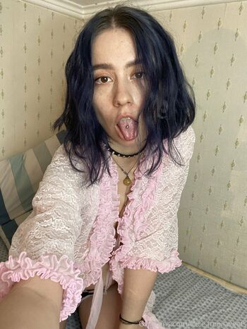 alice_free_sweets