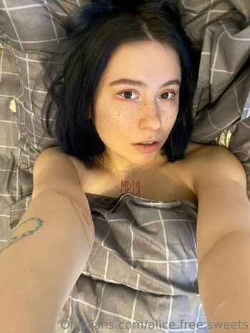 alice_free_sweets