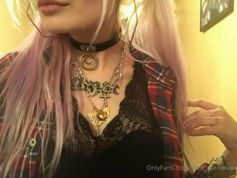 alice_hot_xxx